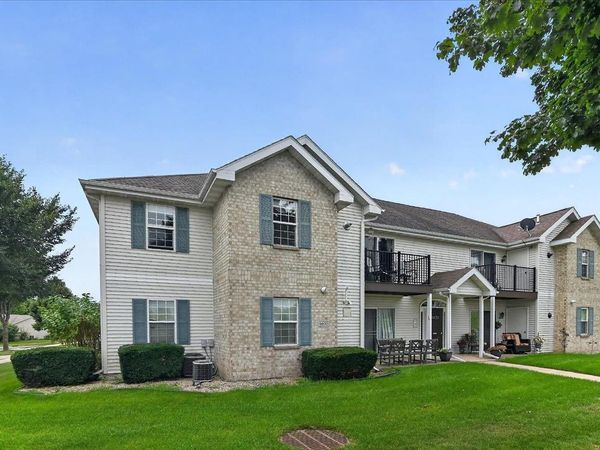 6633 Reston Heights Drive, Unit 3, Madison, WI 53718