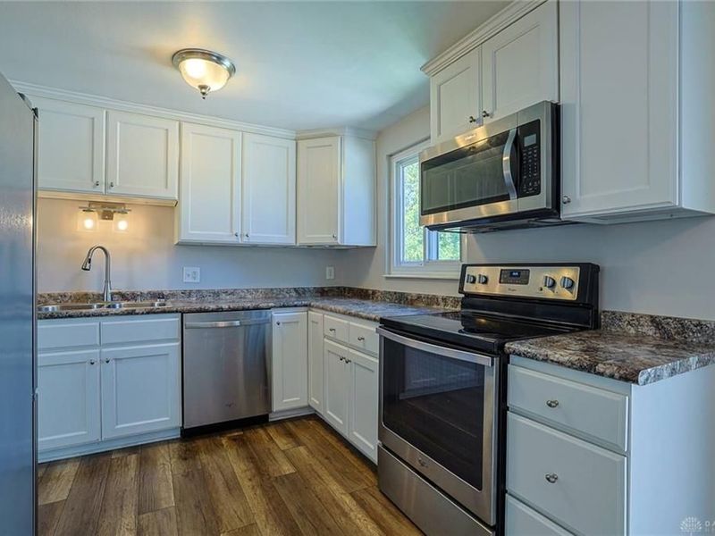 1403 Moondust Court, Miamisburg, OH 45342 Photo 11
