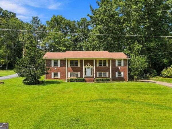 3601 Todd Drive, Douglasville, GA 30135