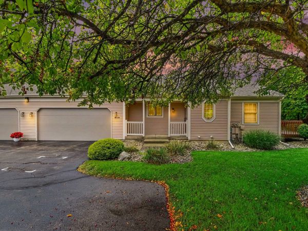 406 Falcon Drive, Unit 1, Wayland, MI 49348