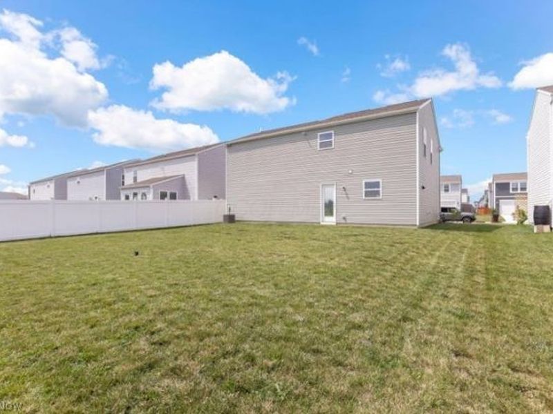111 Boutot Street, Ashville, OH 43103 Photo 29