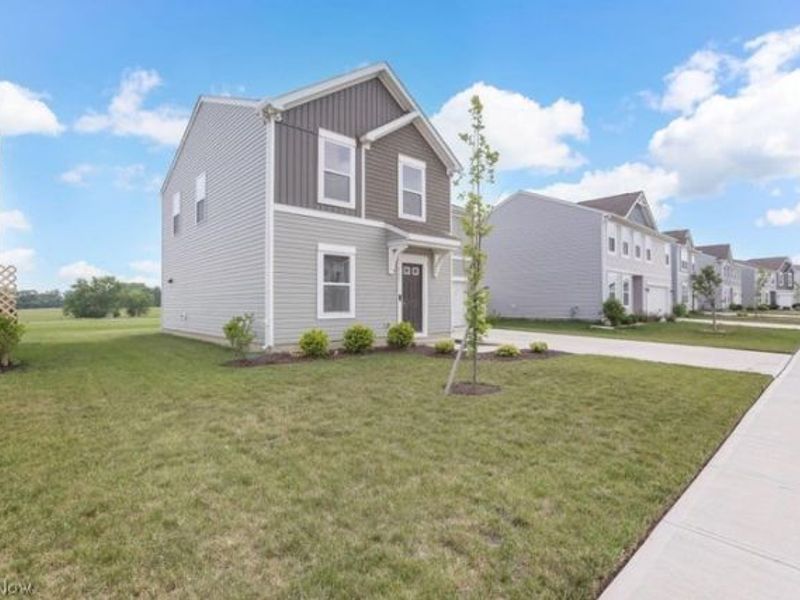 111 Boutot Street, Ashville, OH 43103 Photo 4