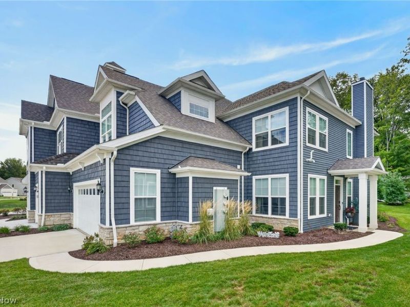 516 Port Side Drive, Avon Lake, OH 44012 Photo 1