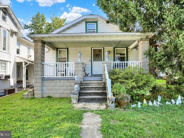 119 PENNWYN PLACE , READING, PA 19607