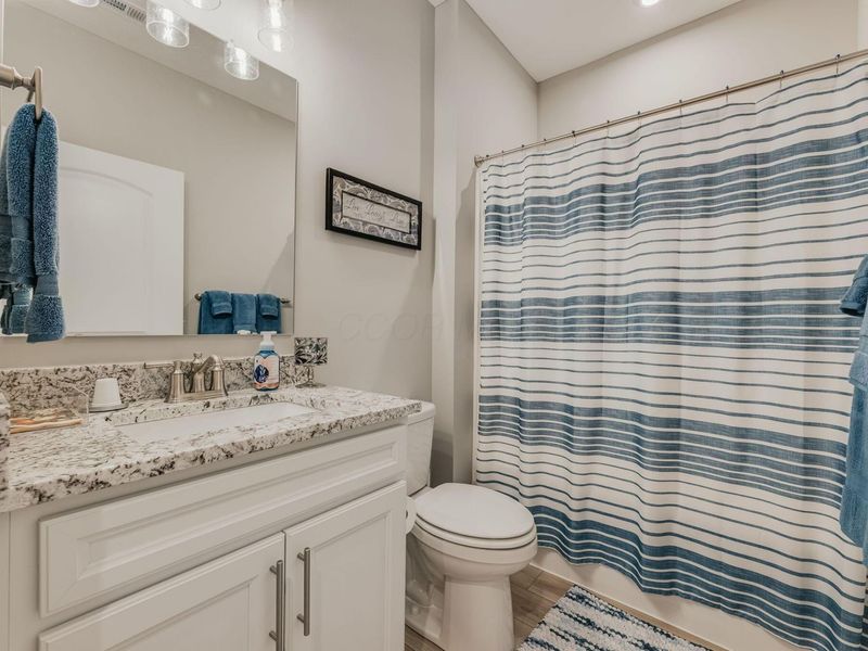 726 Oldcastle Road, Lewis Center, OH 43035 Photo 32