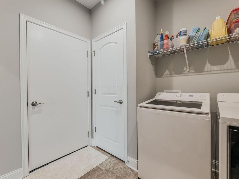 726 Oldcastle Road, Lewis Center, OH 43035 Photo 38