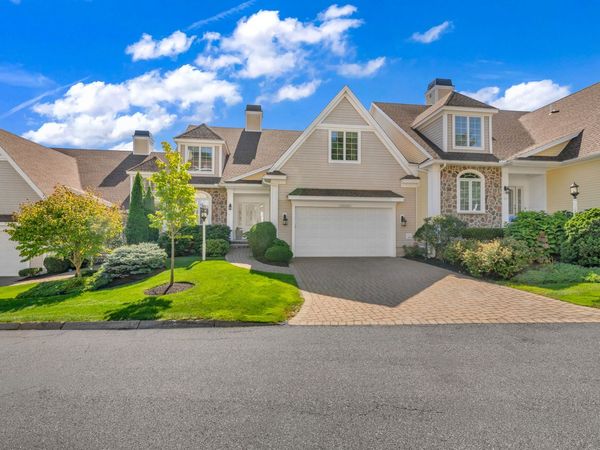 31 Ivana Dr, Unit 31, Andover, MA 01810