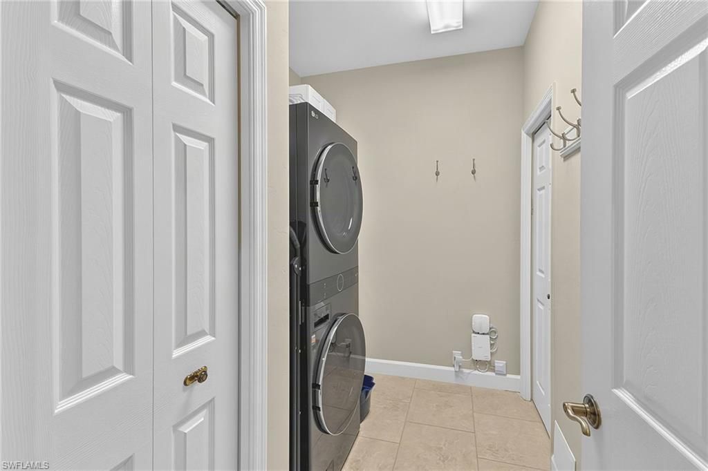 9111 Southmont Cv, Unit 305, Fort Myers, FL 33908 Photo