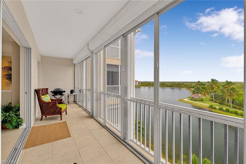 9111 Southmont Cv, Unit 305, Fort Myers, FL 33908 Photo