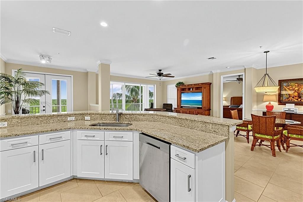 9111 Southmont Cv, Unit 305, Fort Myers, FL 33908 Photo