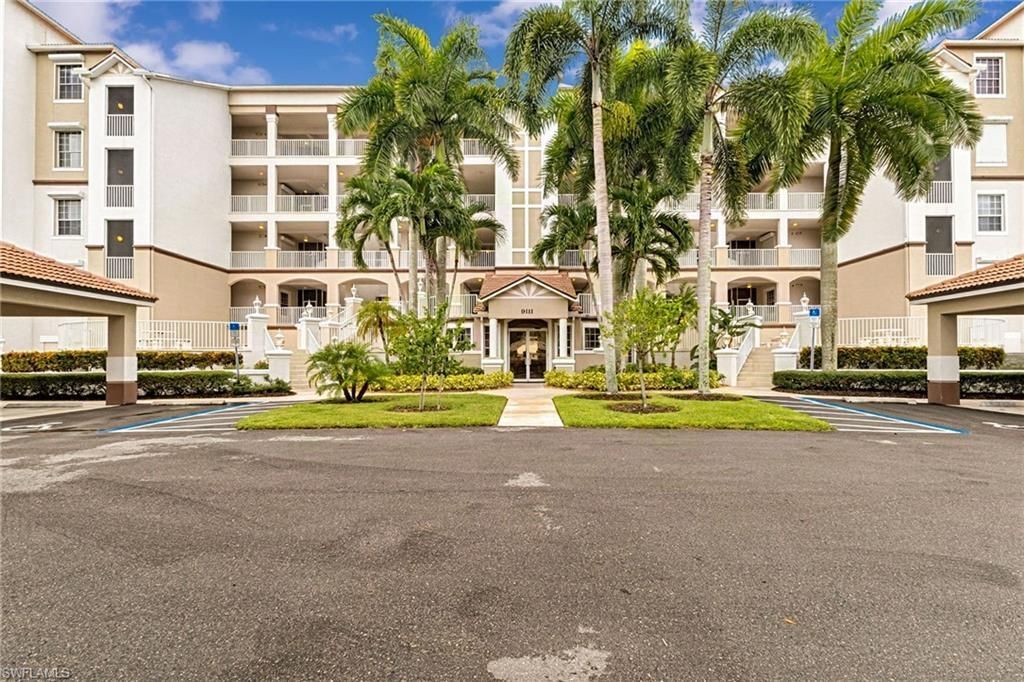 9111 Southmont Cv, Unit 305, Fort Myers, FL 33908 Photo