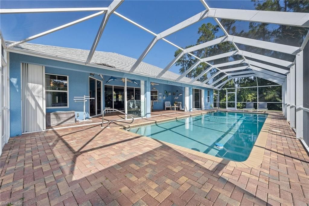 812 Mcarthur Ave, Lehigh Acres, FL 33936 Photo