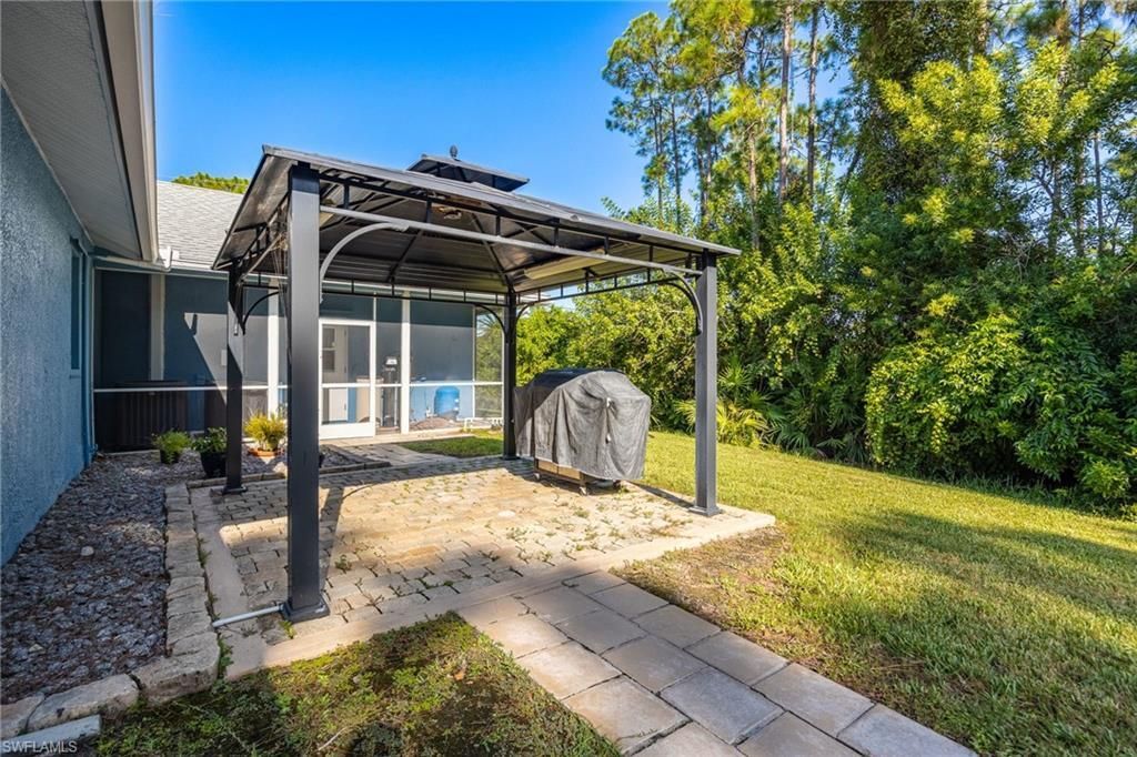 812 Mcarthur Ave, Lehigh Acres, FL 33936 Photo