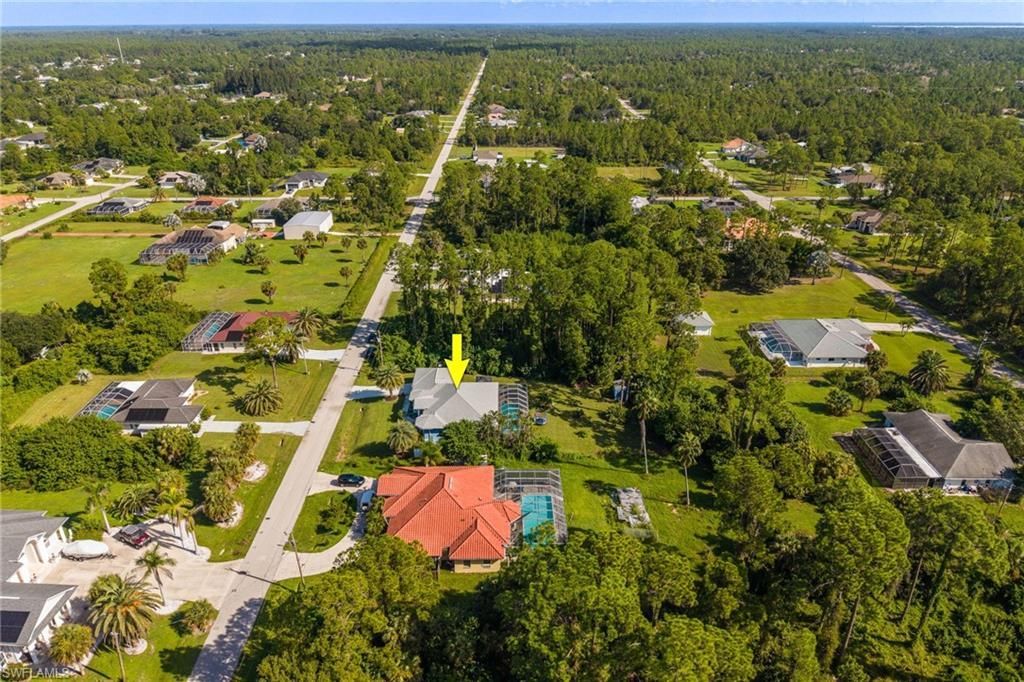 812 Mcarthur Ave, Lehigh Acres, FL 33936 Photo