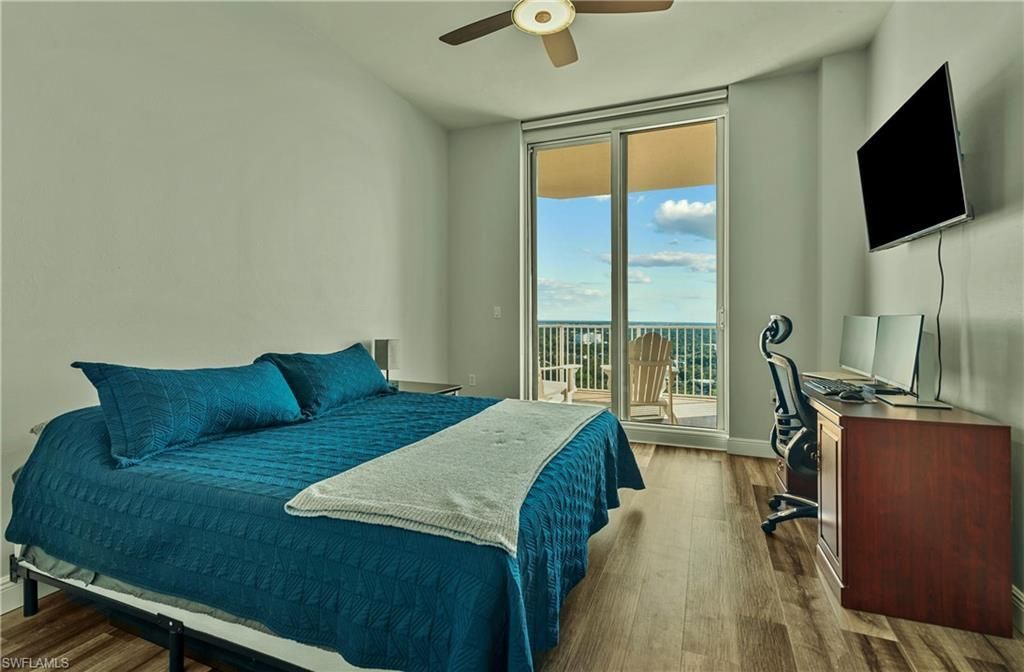 2104 W First St, Unit 2702, Fort Myers, FL 33901 Photo