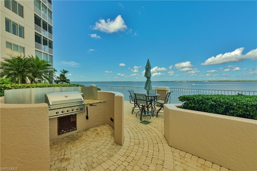 2104 W First St, Unit 2702, Fort Myers, FL 33901 Photo
