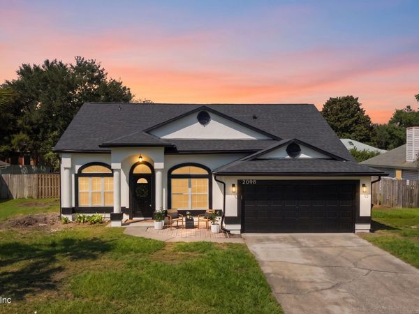 2098 FOREST GATE Drive E, Jacksonville, FL 32246