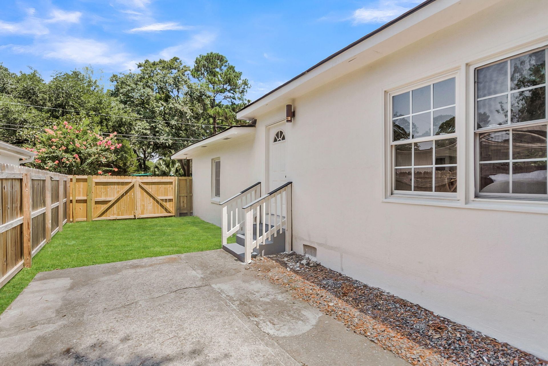 1449 S Sherwood Drive Photo 39
