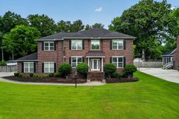 102 Kingfisher Court photo 4