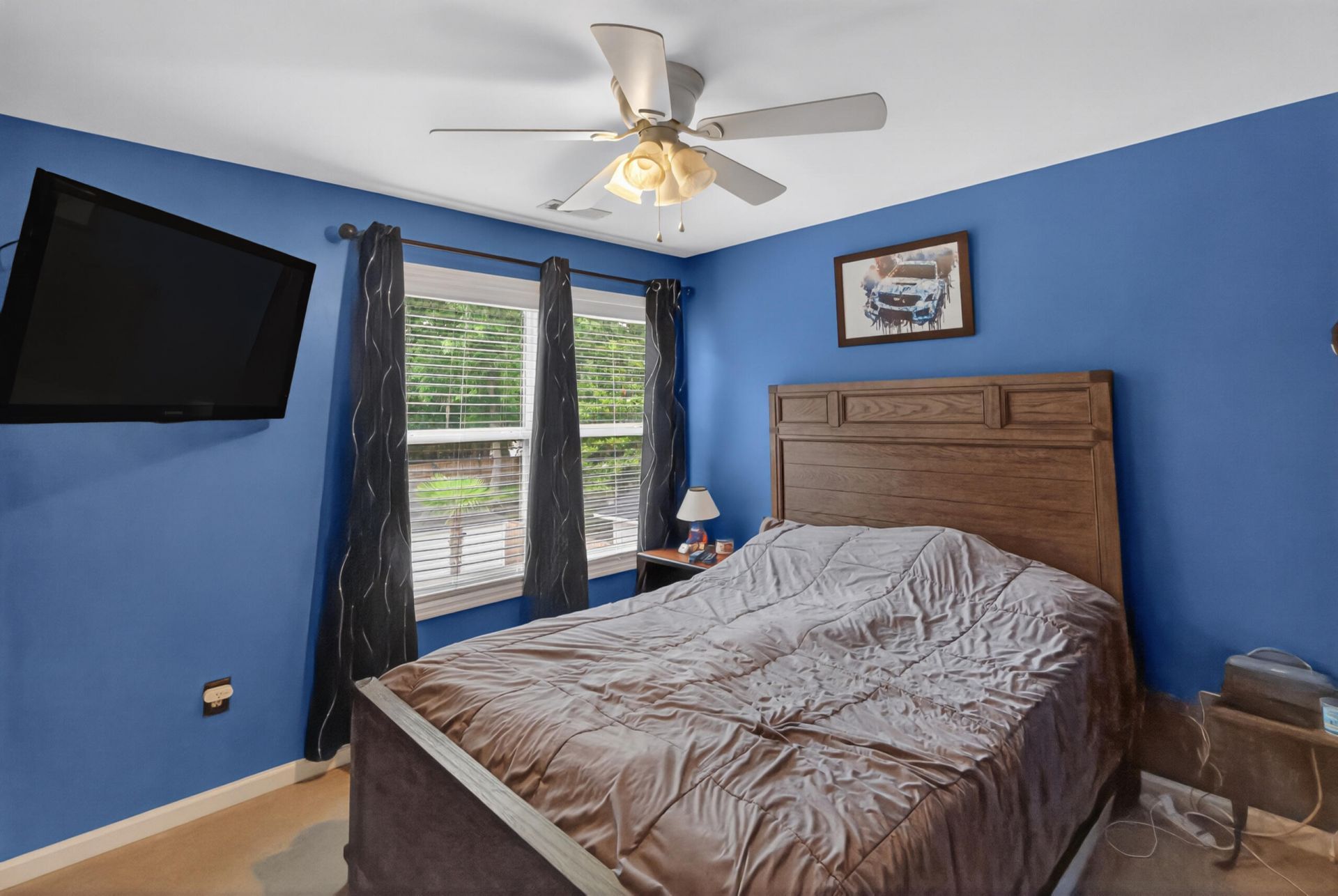 102 Kingfisher Court Photo 32