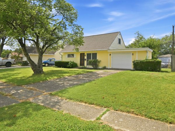 248 Ticen Street , Beech Grove, IN 46107