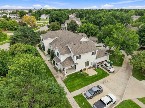 555 SE Laurel Street, Unit 4, Waukee, IA 50263