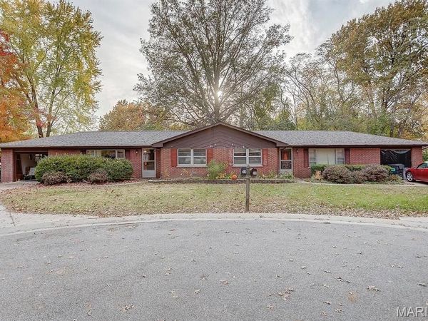 14 MINDEN Drive , Belleville, IL 62221