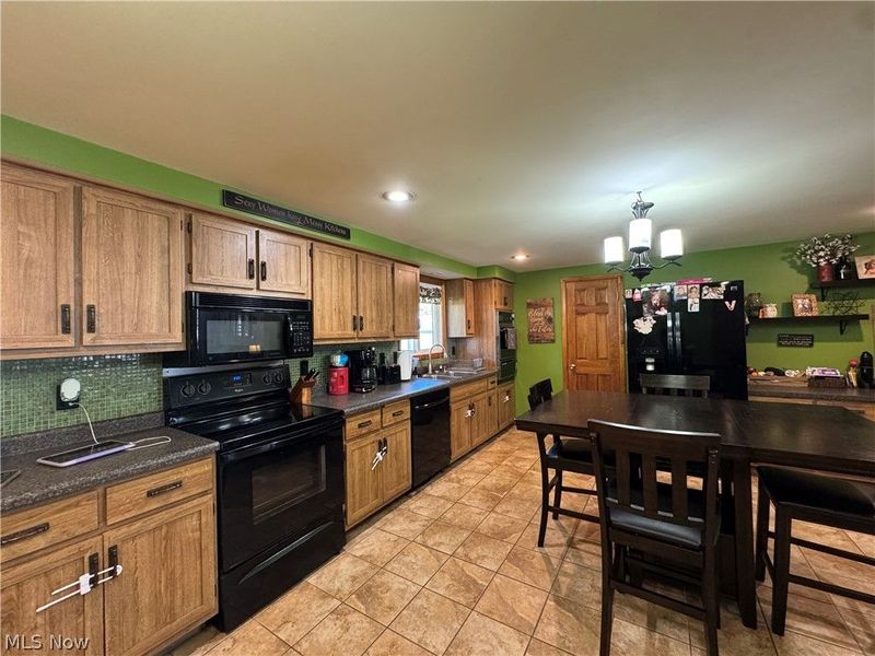 517 Walden Avenue, Tiltonsville, OH 43963 Photo 11