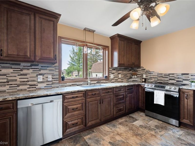 9800 Boston Road, North Royalton, OH 44133 Photo 8
