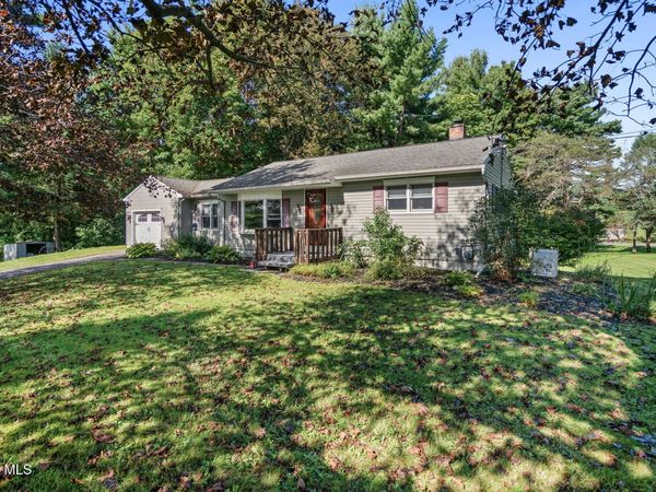 459 Moonlawn Road, Troy, NY 12180
