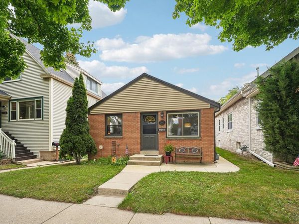3760 S Kansas AVENUE, Milwaukee, WI 53207
