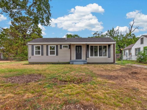 715 W 16th Street W, Bartlesville, OK 74003