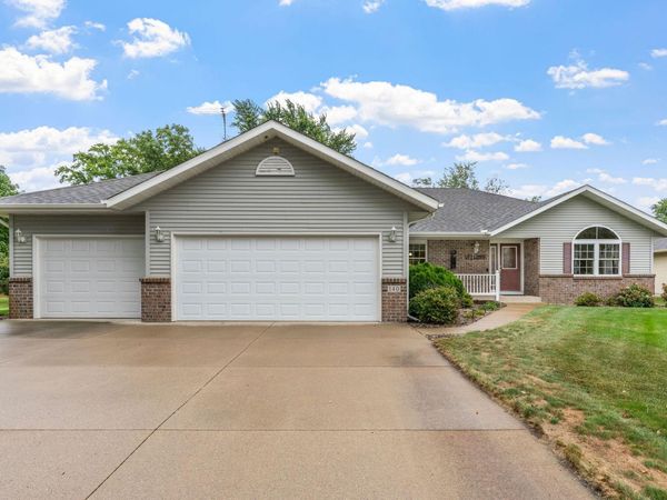 140 Cedar Drive S, Lester Prairie, MN 55354