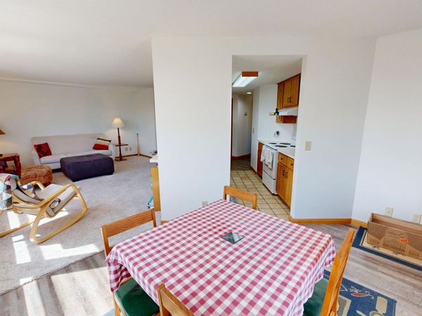 316 Becker Avenue SW, Unit 31, Willmar, MN 56201