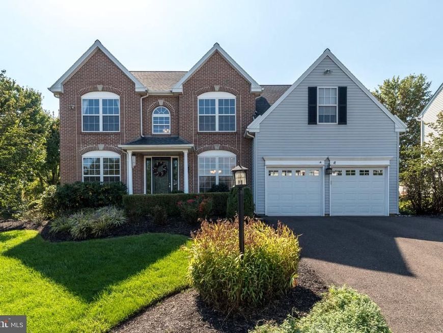 21 Cassandra Drive, Perkasie, PA 18944 Main Photo
