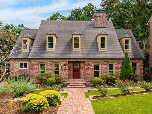 5 Ridgeview Court, Little Rock, AR 72227