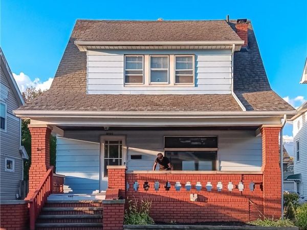 10105 Greenview, Garfield Heights, OH 44125