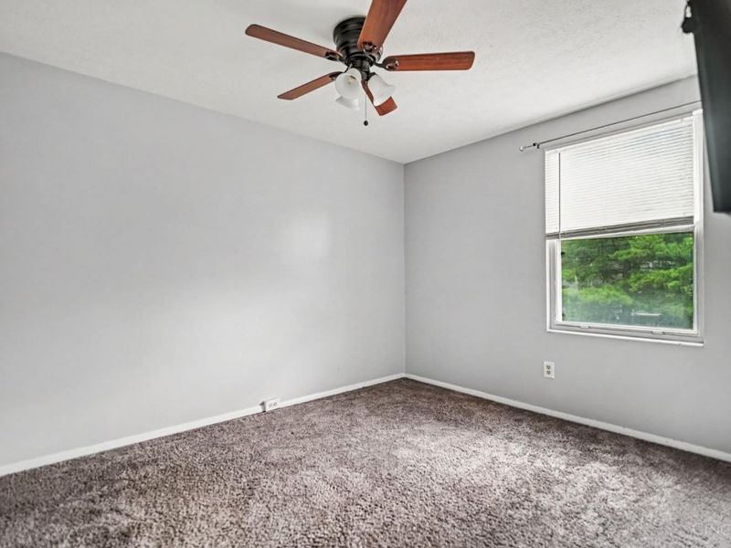 9568 Woodstate Drive, Colerain Township, OH 45251 Photo 8