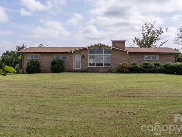 1189 Cajah Mountain Road, Hudson, NC 28638
