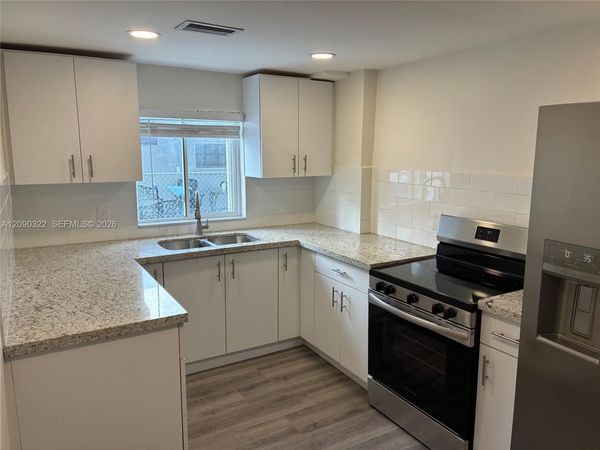 2628 SW 31st Pl, Unit 2628, Miami, FL 33133