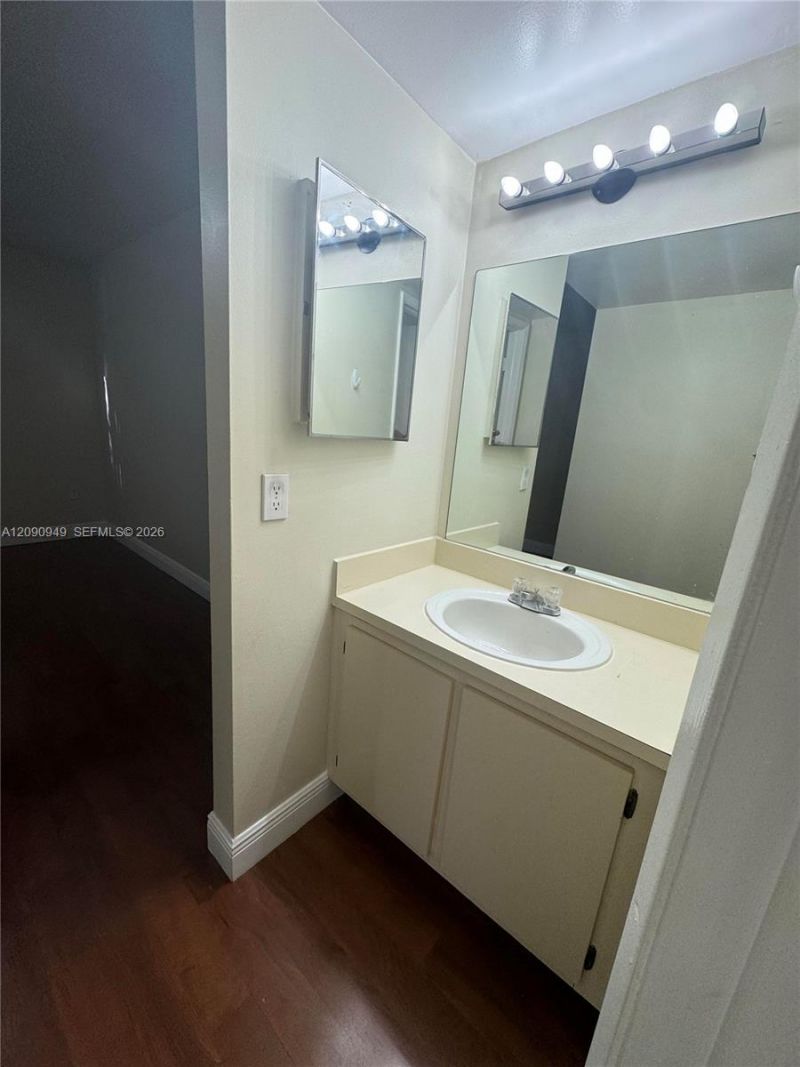 9969 Nob Hill Ct, Unit 9969, Sunrise, FL 33351 Photo