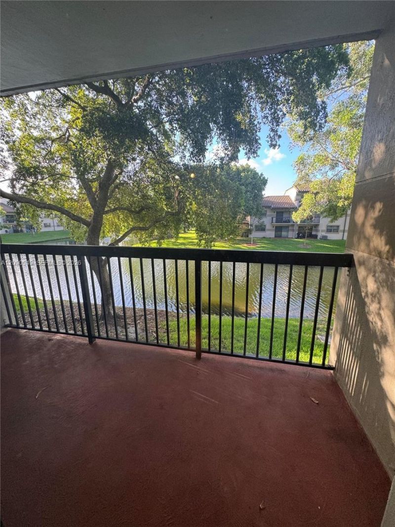 9969 Nob Hill Ct, Unit 9969, Sunrise, FL 33351 Photo