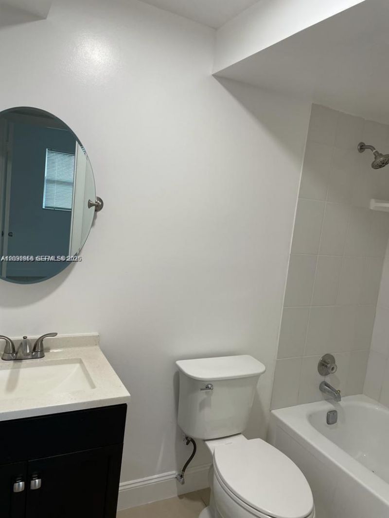 8325 Sunrise Lakes Blvd, Unit 104, Sunrise, FL 33322 Photo