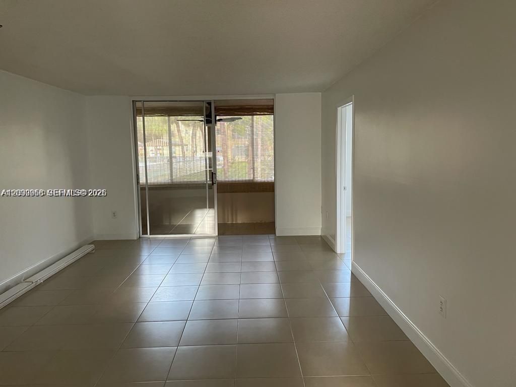 8325 Sunrise Lakes Blvd, Unit 104, Sunrise, FL 33322 Photo