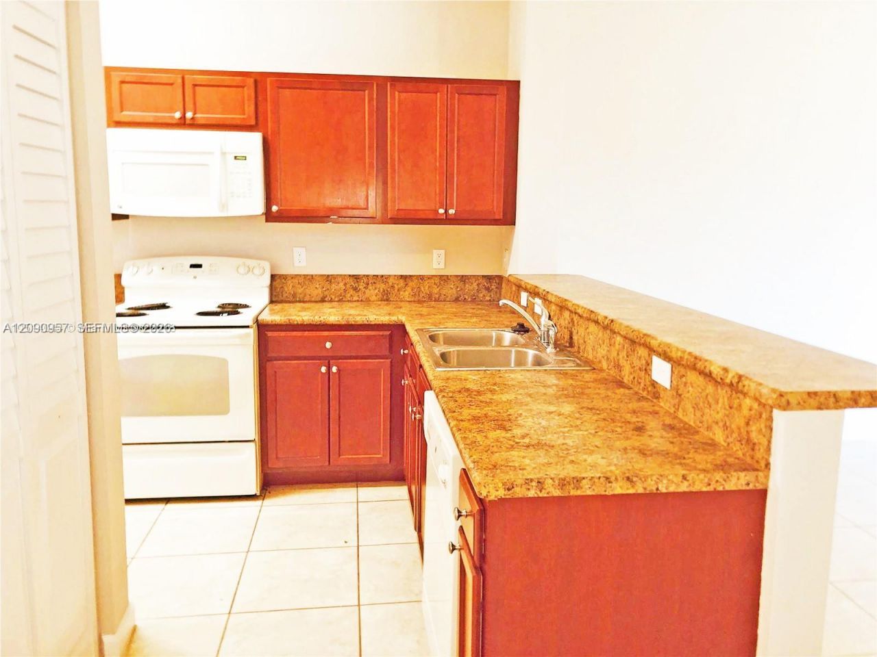 2884 SE 2nd Dr, Unit 2, Homestead, FL 33033 Photo