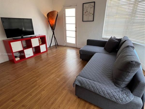 601 7th St , Unit 1, Miami Beach, FL 33139