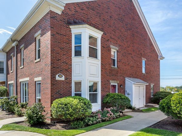 160 Quincy Shore Dr, Unit 106, Quincy, MA 02171