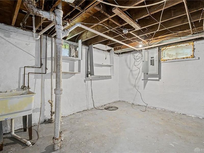 1012 Ansel Drive, Dayton, OH 45419 Photo 34