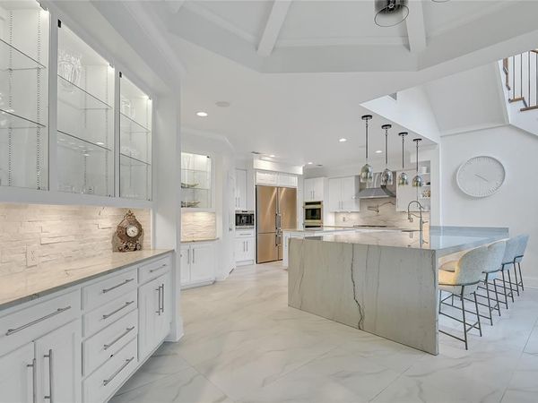 5819 Flintshire Lane, Dallas, TX 75252