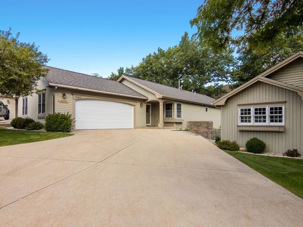 1052 Hemingway Lane, Traverse City, MI 49686